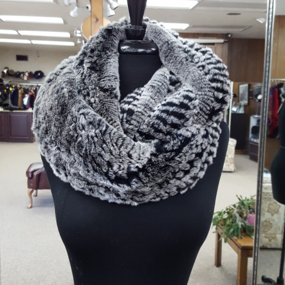 Rex Rabbit Fur Infinity Scarf